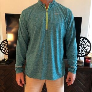 Nike Dri-Fit half zip XL
